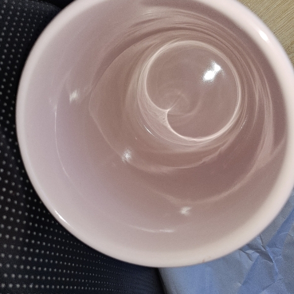 Hello kitty ceramic canister/cookie jar - Picture 5 of 7